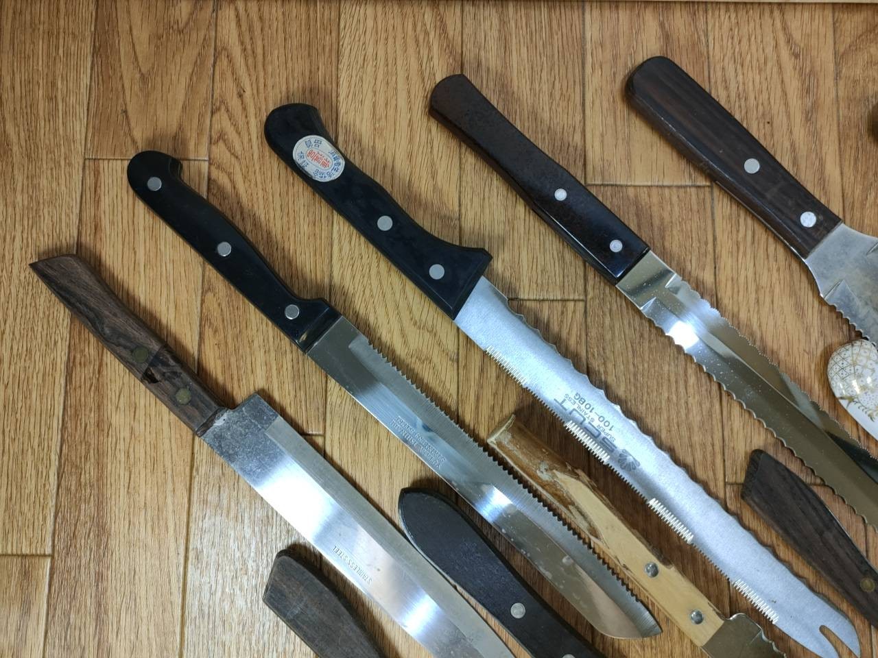 Damaged Lot of Japanese Chef's Kitchen Knives hocho Bread set from Japan UU785
